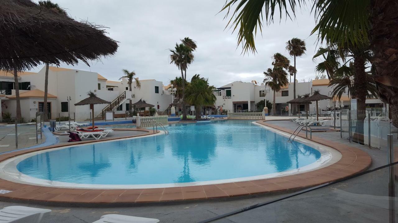 Apartamento Puerta Del Sol Caleta de Fuste Exterior foto